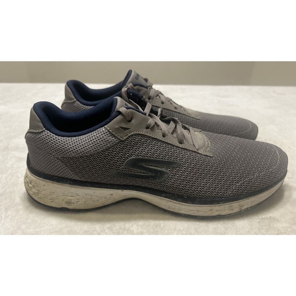 Skechers Golf Shoes Men’s Size 10.5 Gray Go Golf Fairway Spiked Sneakers